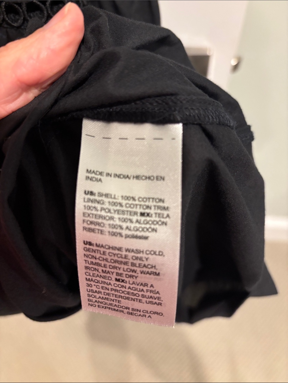 Chico’s Women’s Maxi Dress with eyelet details and Pockets 3.5 or 18 - Picture 7 of 7